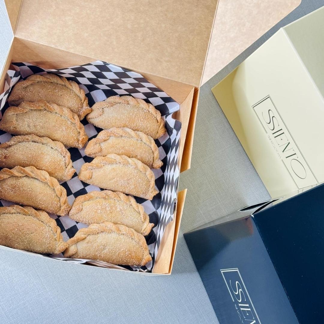 Caja de cartón empanadas y tortugas