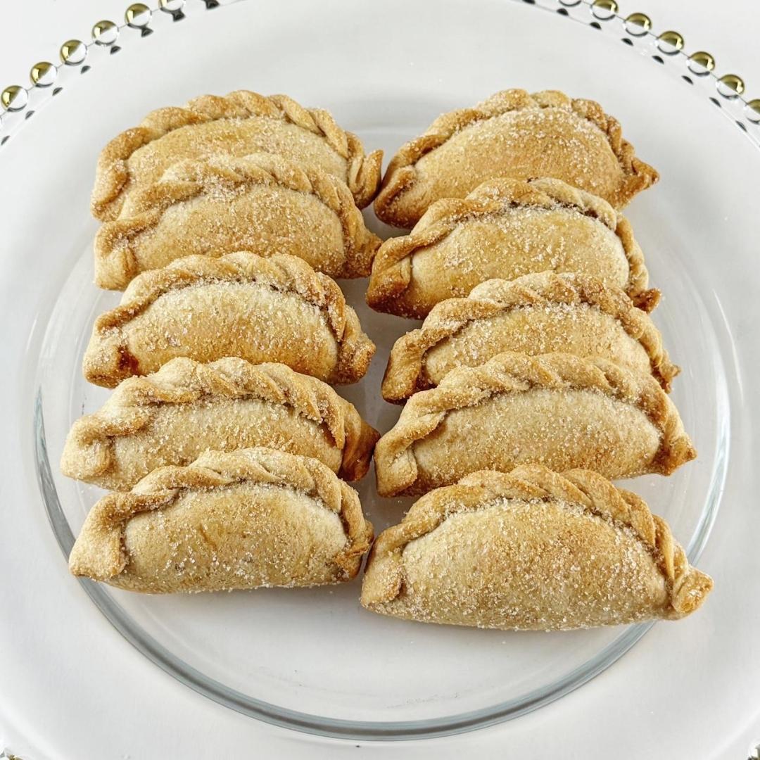PLATO DE VIDRIO CON EMPANADAS DE CAJETA - Imagen 2