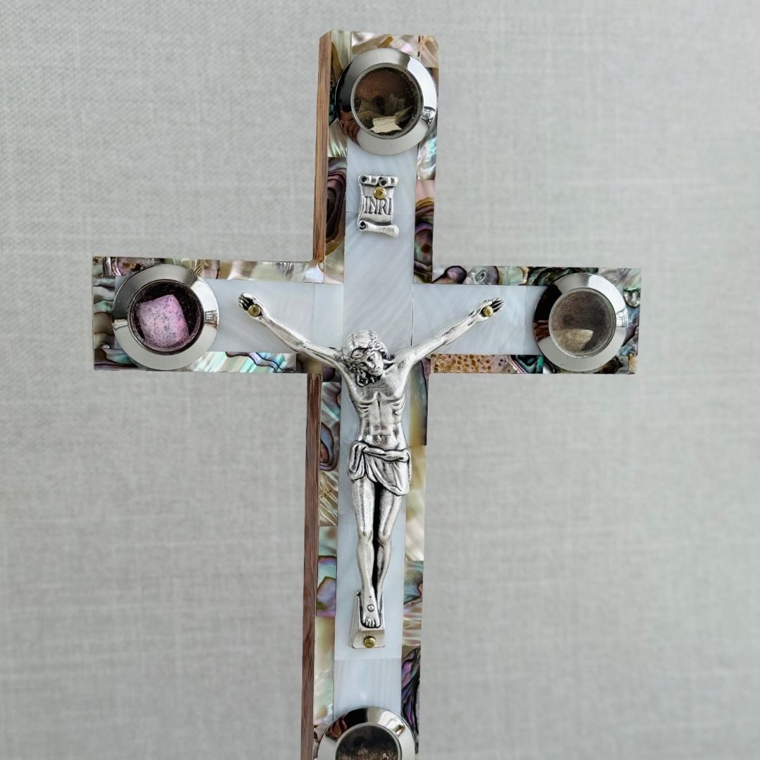 CRUZ DE TIERRA SANTA- CRISTALES CON BASE 2