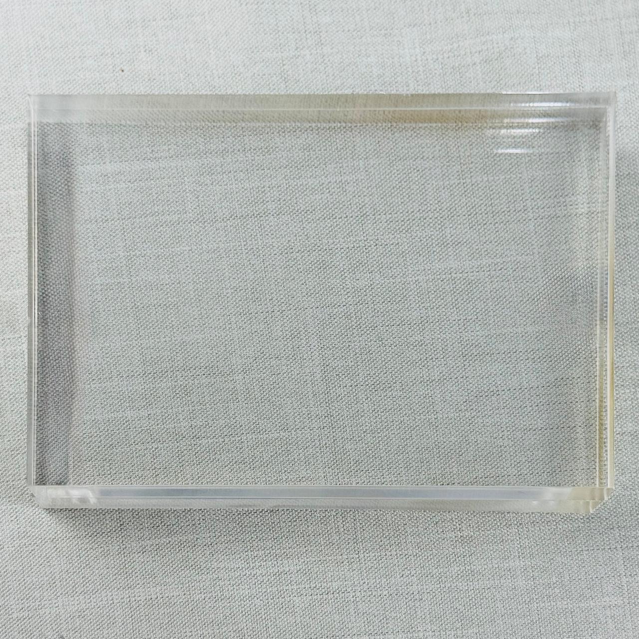 BASE DE ACRILICO RECTANGULAR