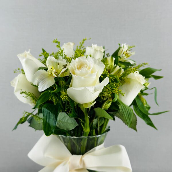 ARREGLO DE FLORES ESPECIAL - Imagen 2