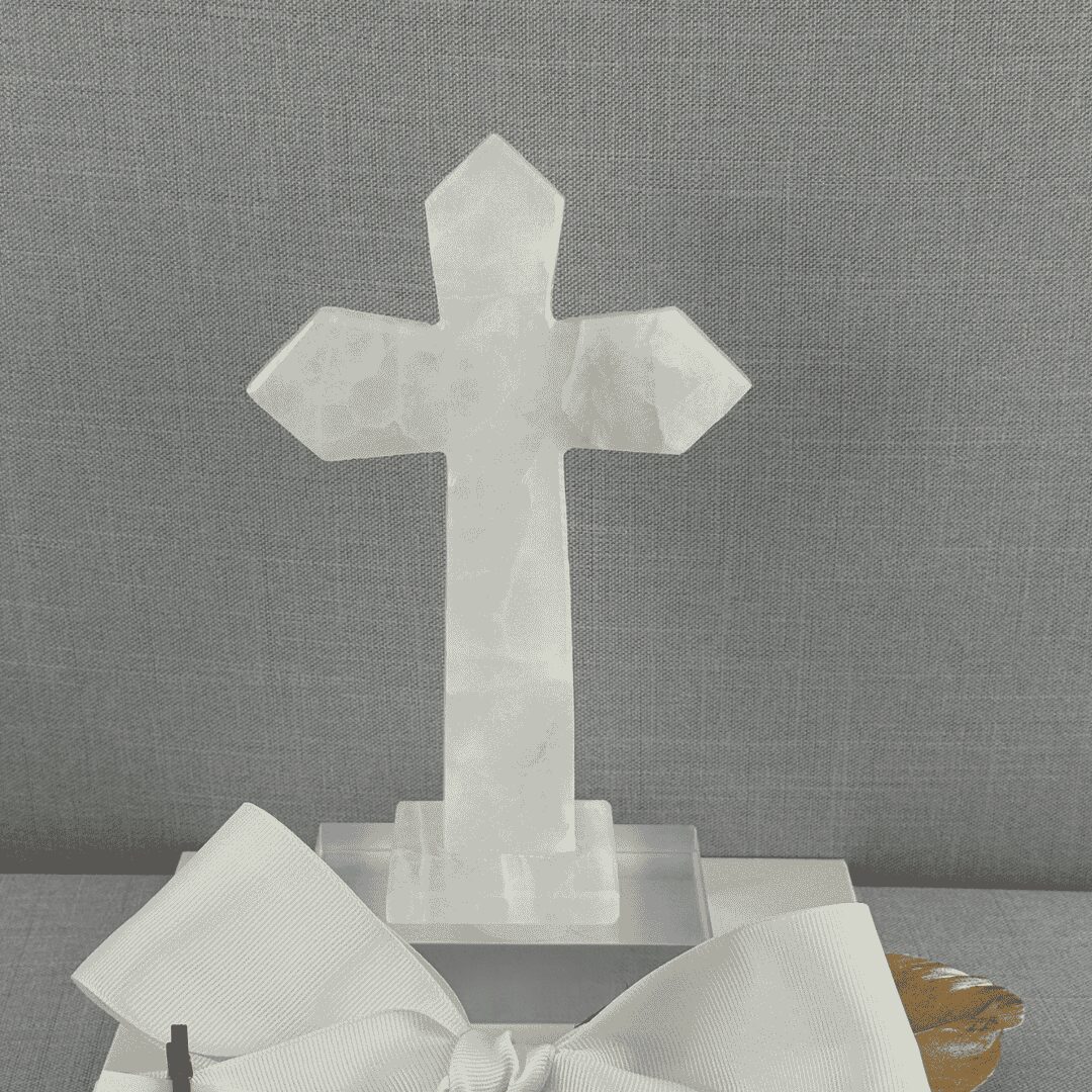 CRUZ DE ÓNIX CON BASE DE ACRÍLICO 2