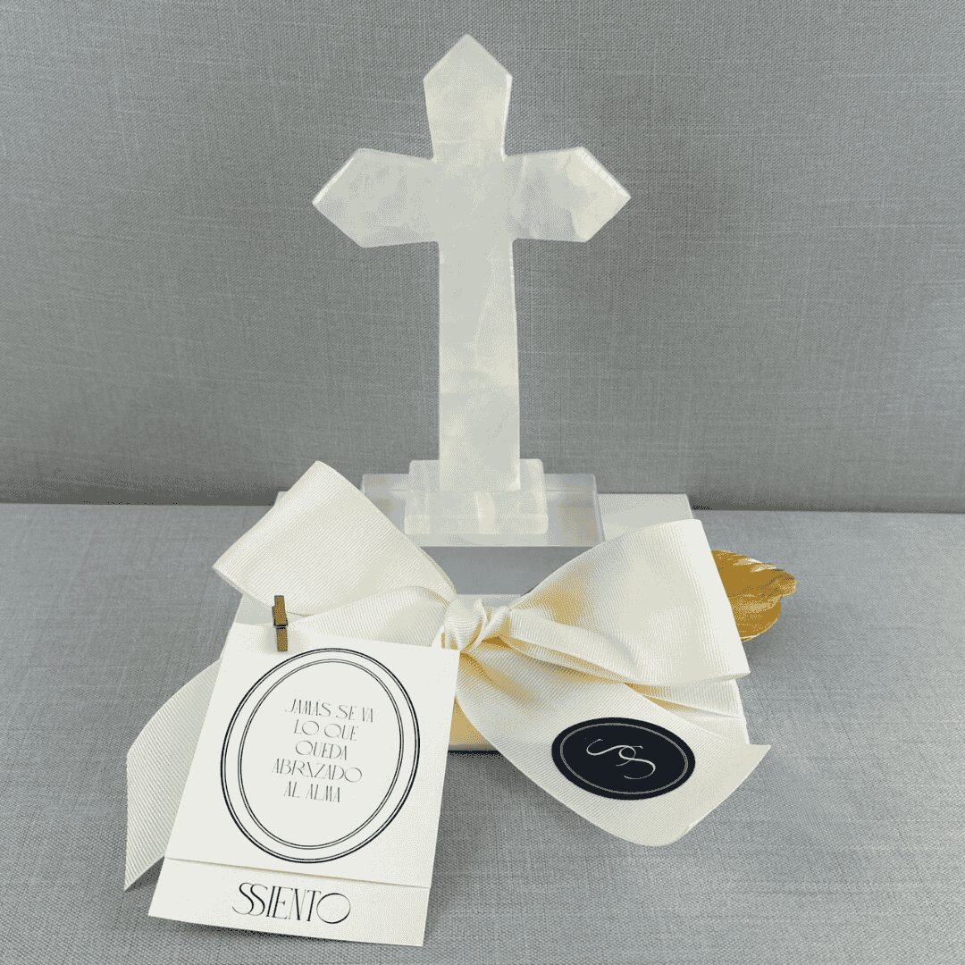 CRUZ DE ÓNIX CON BASE DE ACRÍLICO - Imagen 3