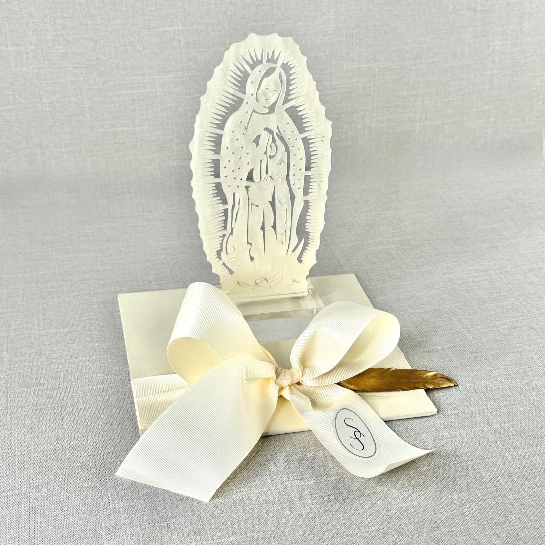 VIRGEN DE ACRÍLICO NACARADAS lazo