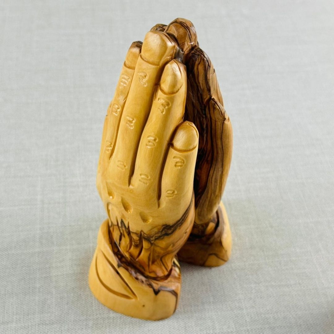 MANOS TIERRA SANTA EN TAMAÑO MEDIANO