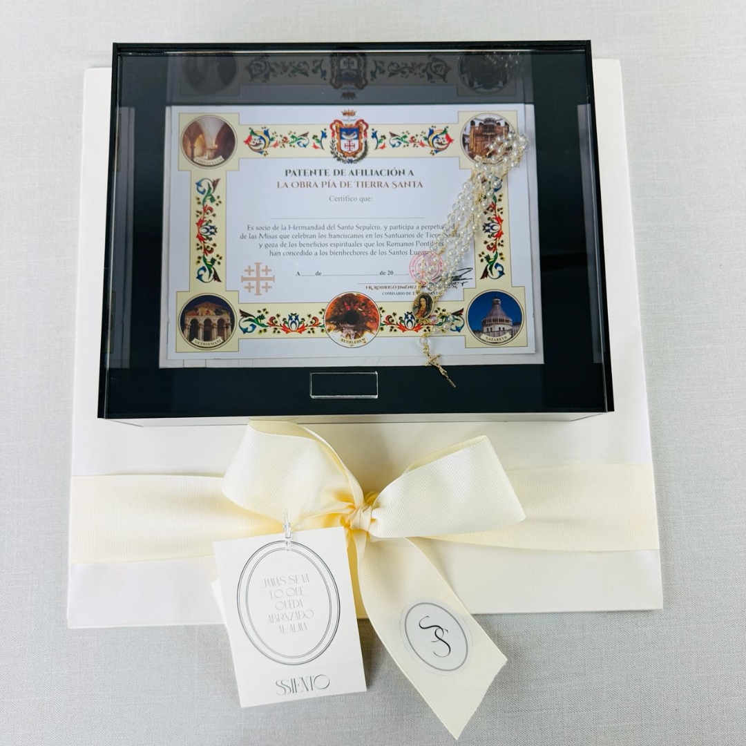 CAJA DE RECUERDOS EN ACRÍLICO