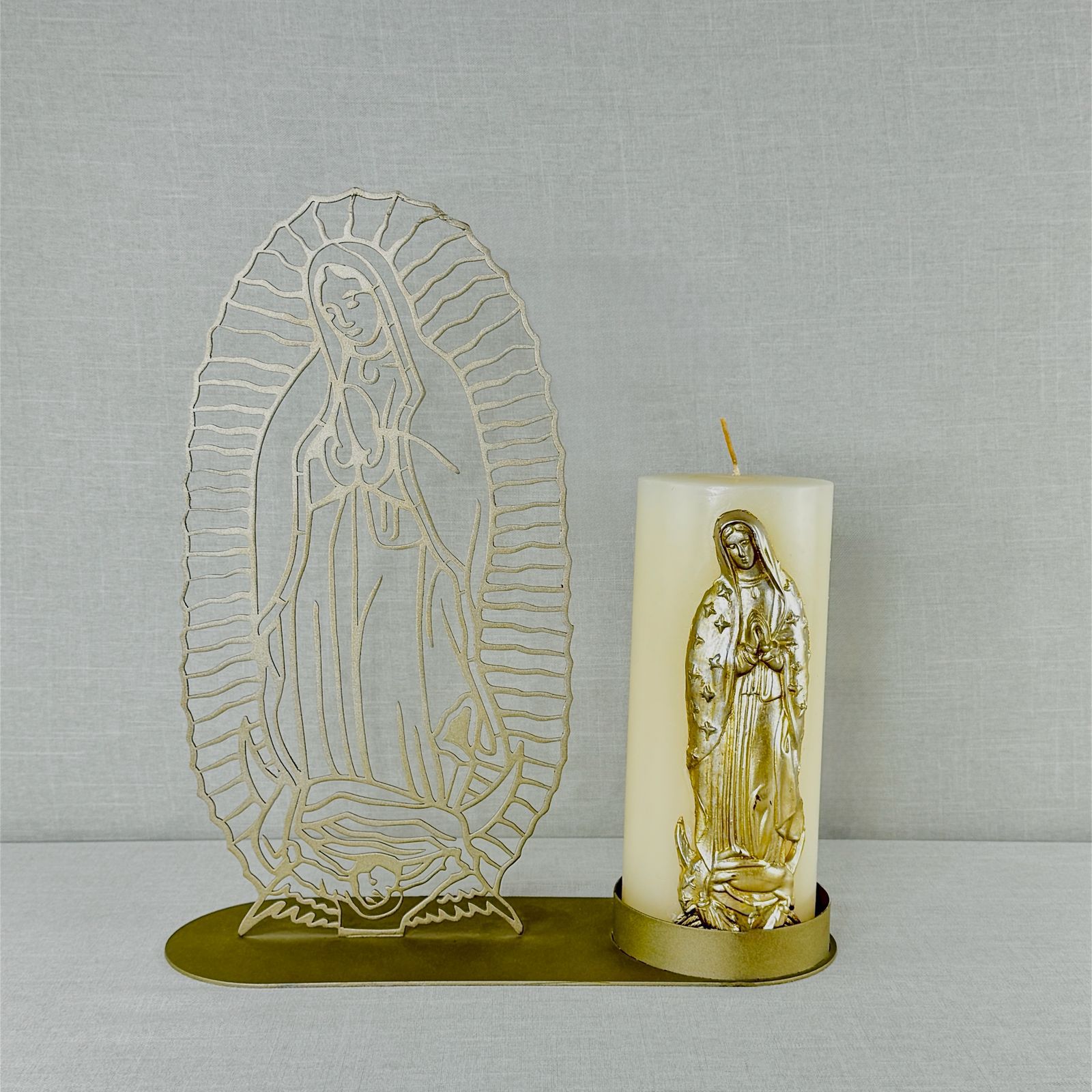 VIRGEN CON ALTAR