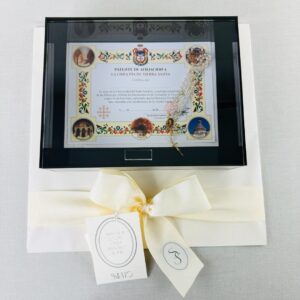 CAJA DE RECUERDOS EN ACRÍLICO