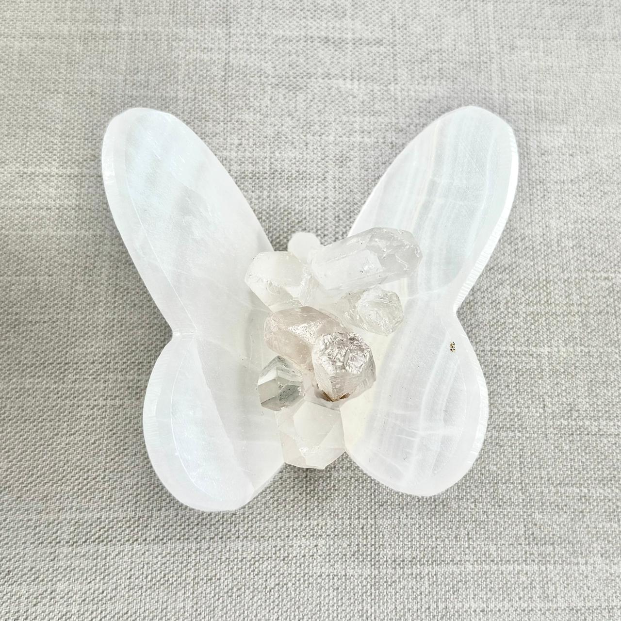 MARIPOSA DE ÓNIX CON CUARZOS natura, chico