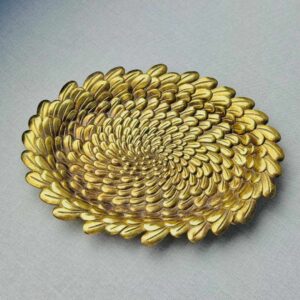 Plato pluma de ángel en color dorado