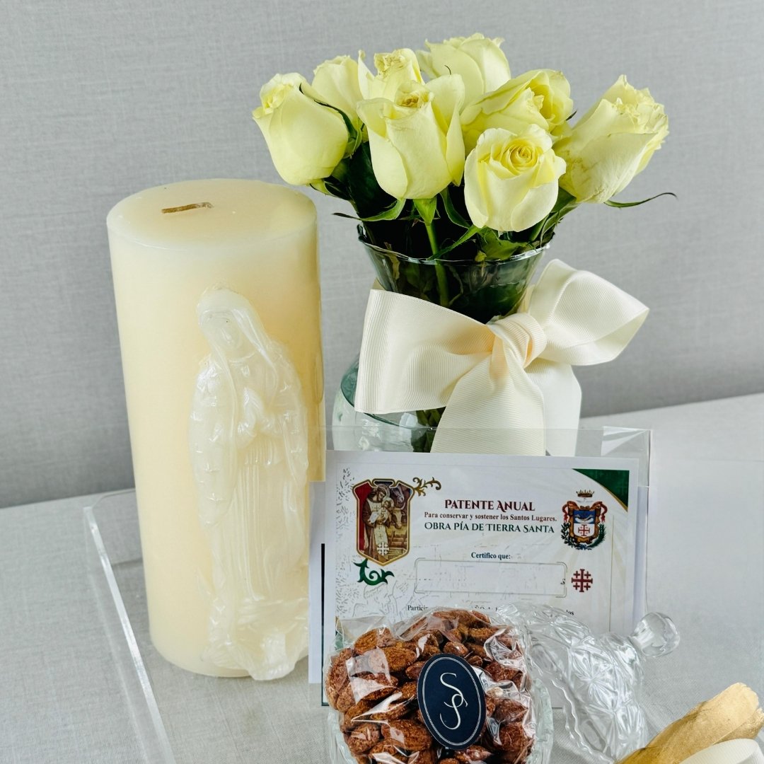 Kit LOSSIENTO #3 incluye un cirio y flores