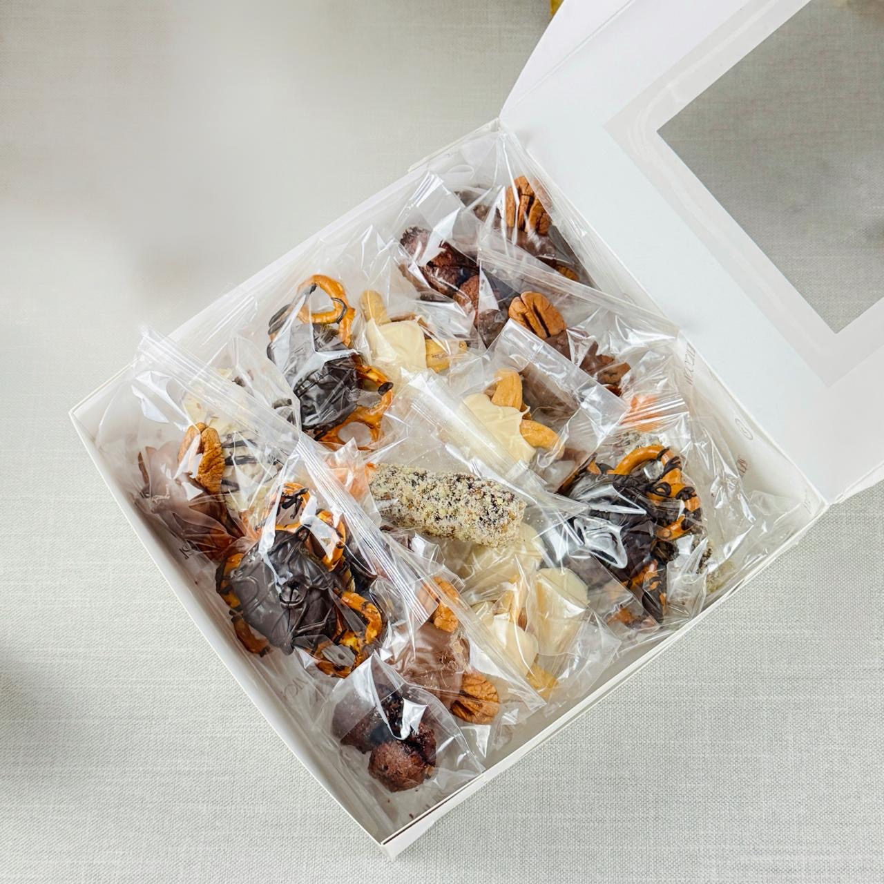 CAJA CON MIX DE CHOCOLATES - Imagen 3