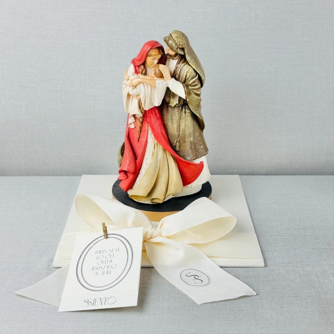 SAGRADA FAMILIA EN RESINA - Imagen 2