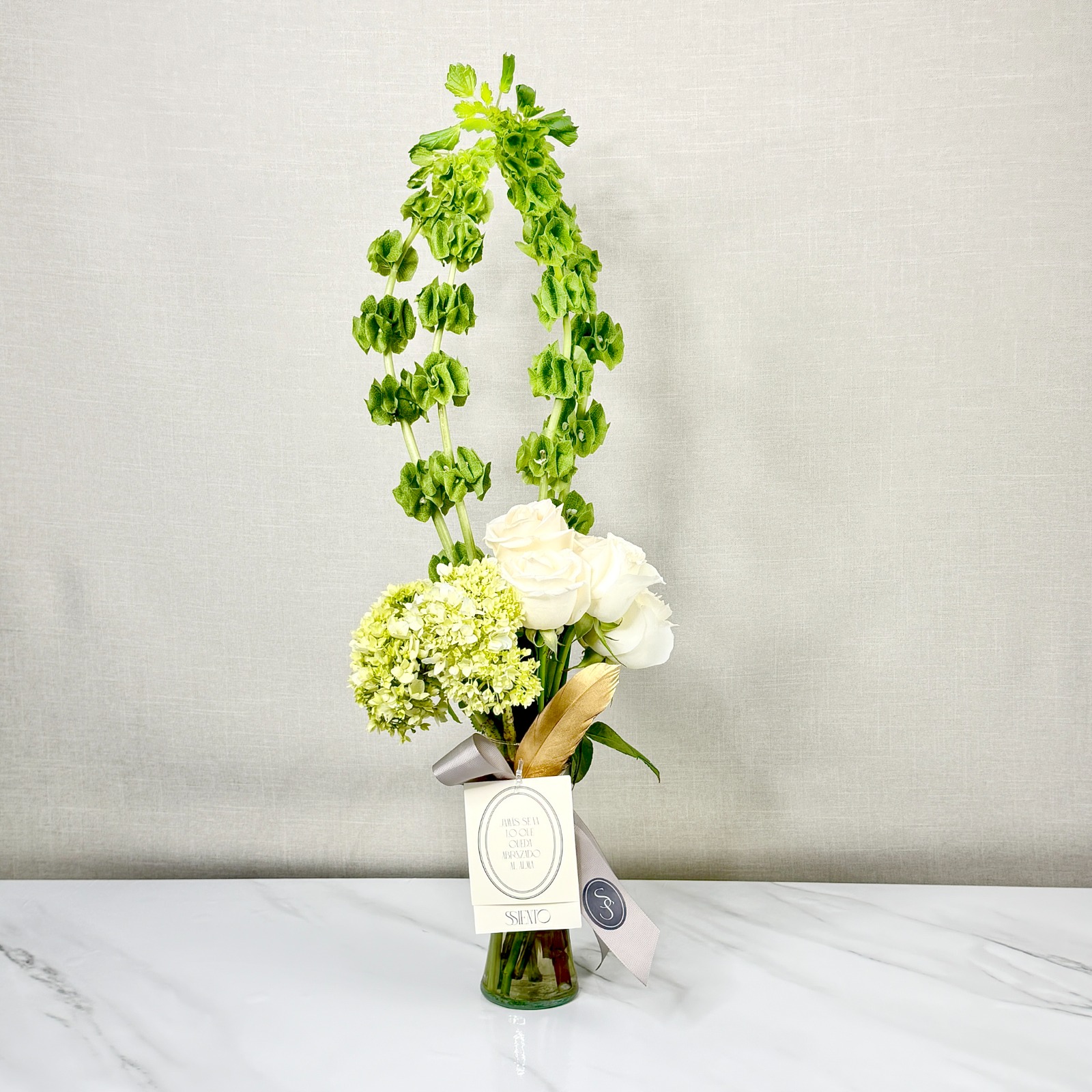 ARREGLO FLORAL DE TRES